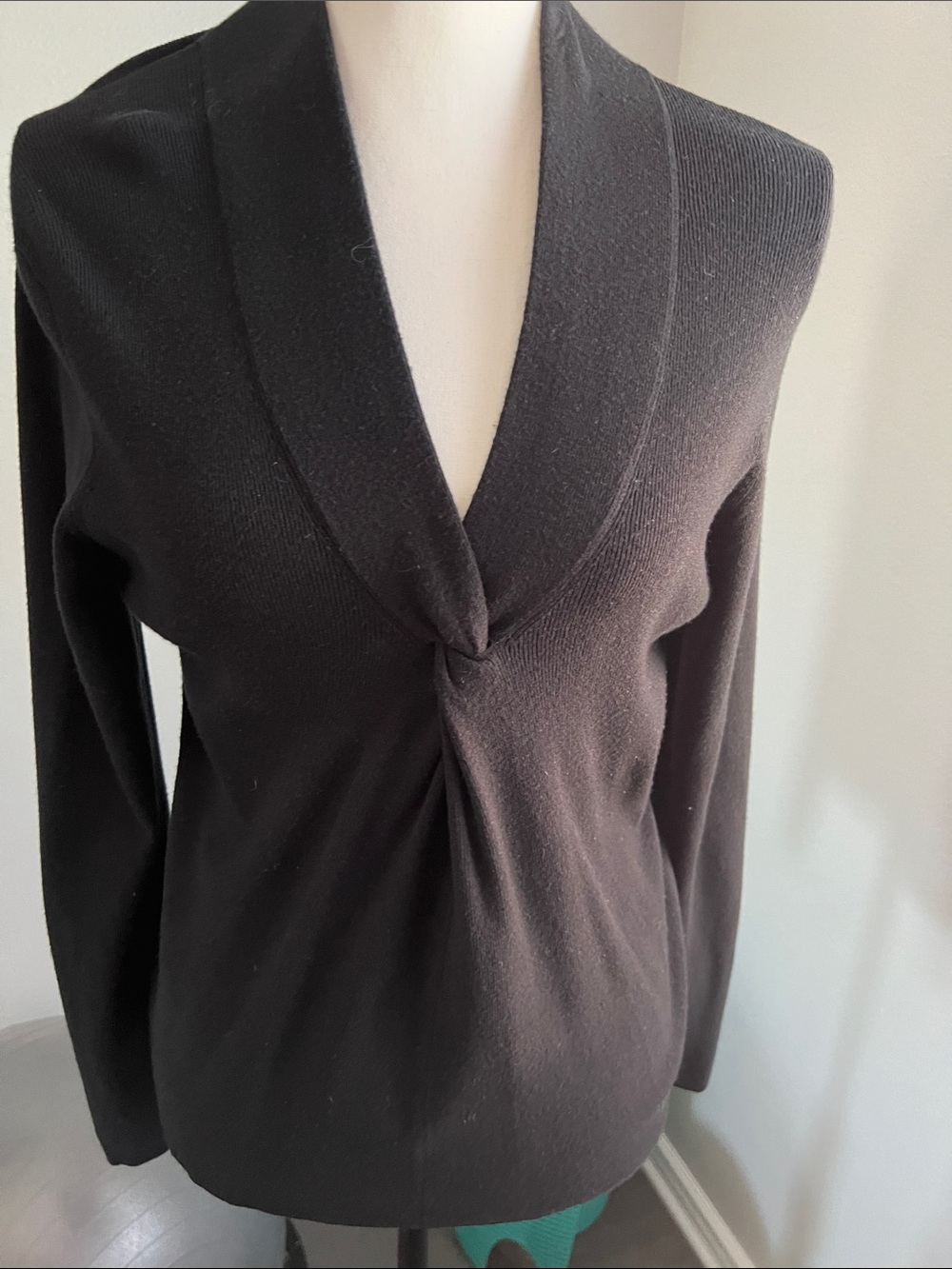 LOFT Black V-Neck Twist-Front Sweater